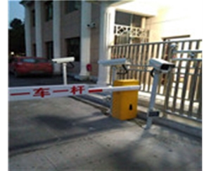 英山檢查院車(chē)輛識(shí)別系統(tǒng)